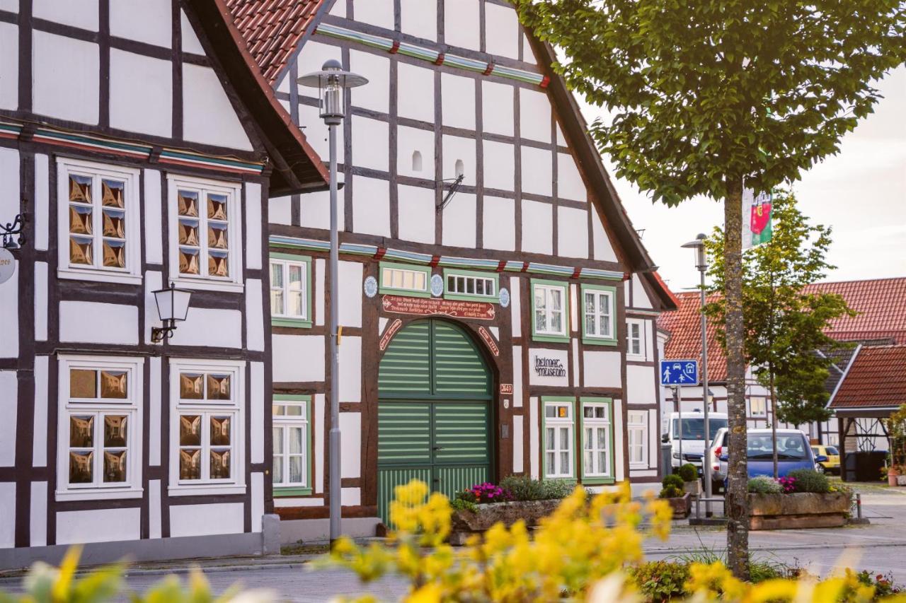 Ferienwohnung Im Bahnhof Luegde Exterior photo